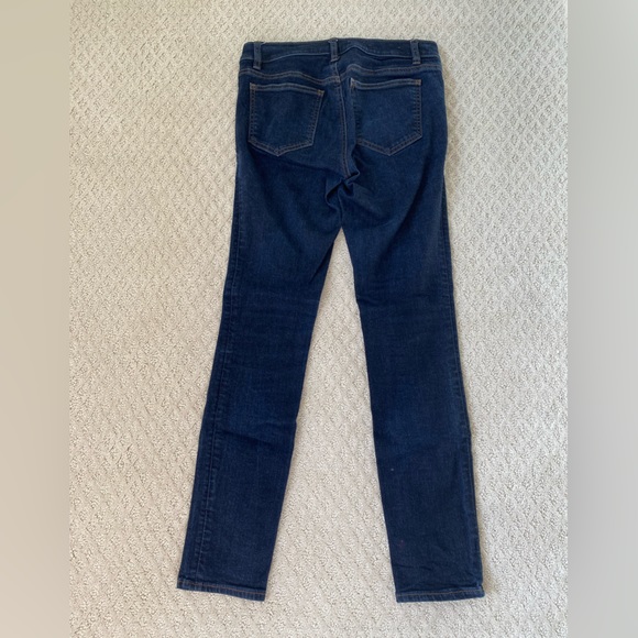 Ann Taylor the skinny modern fit size 2 dark blue jeans - Picture 3 of 3
